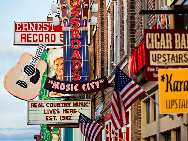 Music City neon signs on Lower Broadway